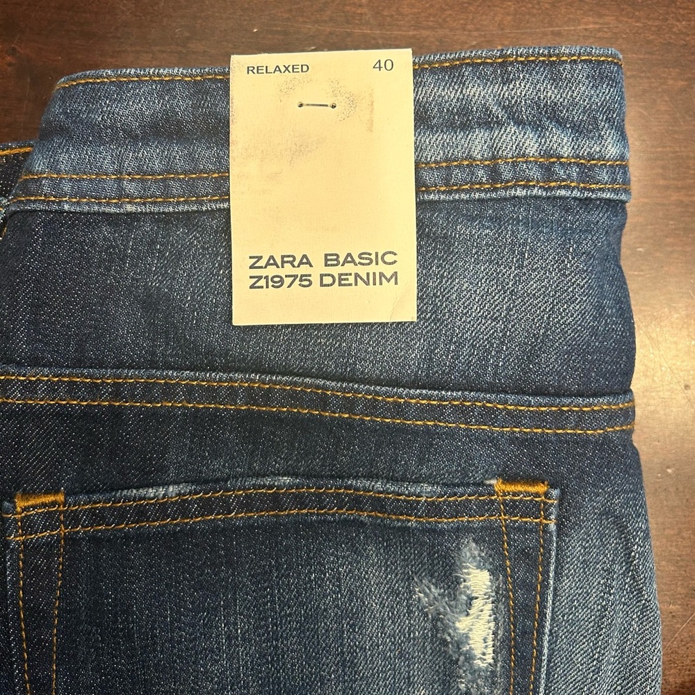 Zara Dark Blue Distressed Boyfriend Jeans - Picture 3 of 5